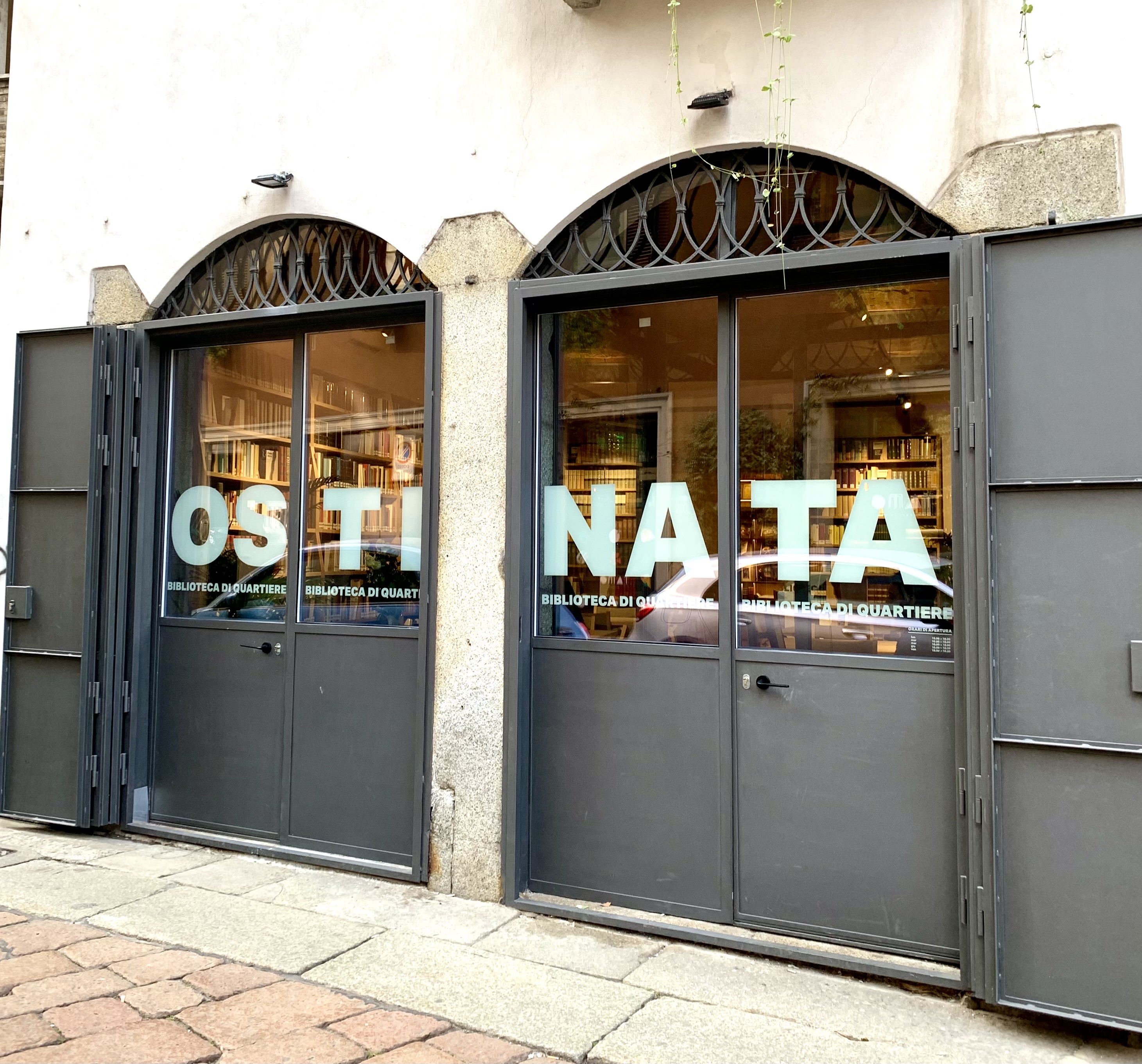 Biblioteca Ostinata