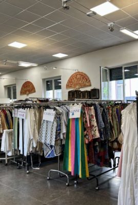Mercatino vintage san vincenzo